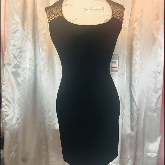 NWT Guess Fitted Sequence Dress💛 - Picture 7 of 9